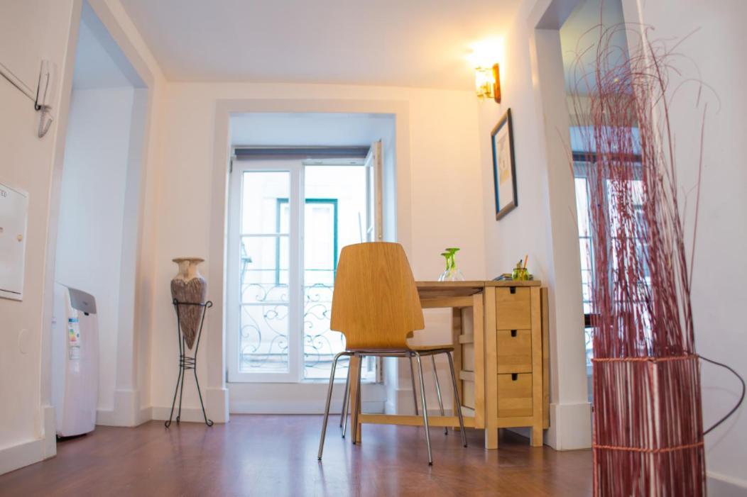 Ferienwohnung Bica Sequeiro 1 Bed Lissabon Exterior foto